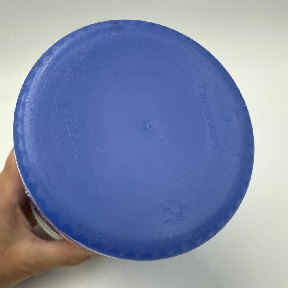 Tupperware 24oz Blue Insulated Tumbler Drink Cup #3329A-3 With Lid-VGC